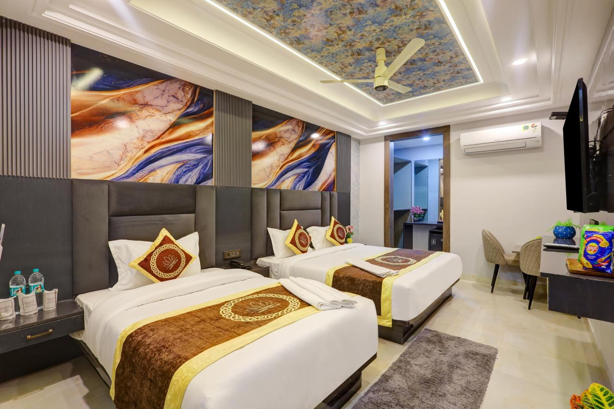 Hotel Armani Suites By Smart Group New Delhi Eksteriør billede